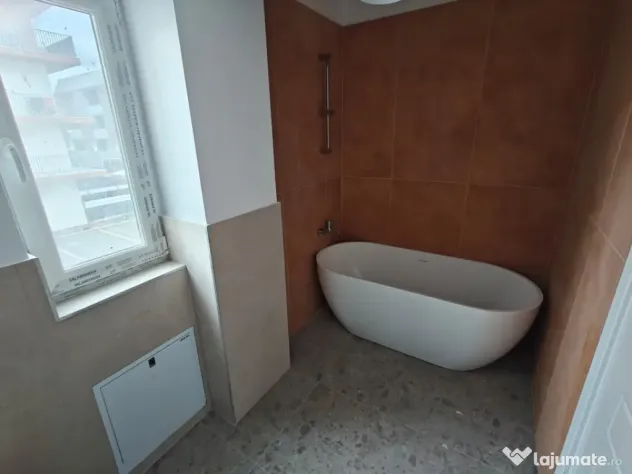 Apartament 3 camere 67mp, Zona Cetatii