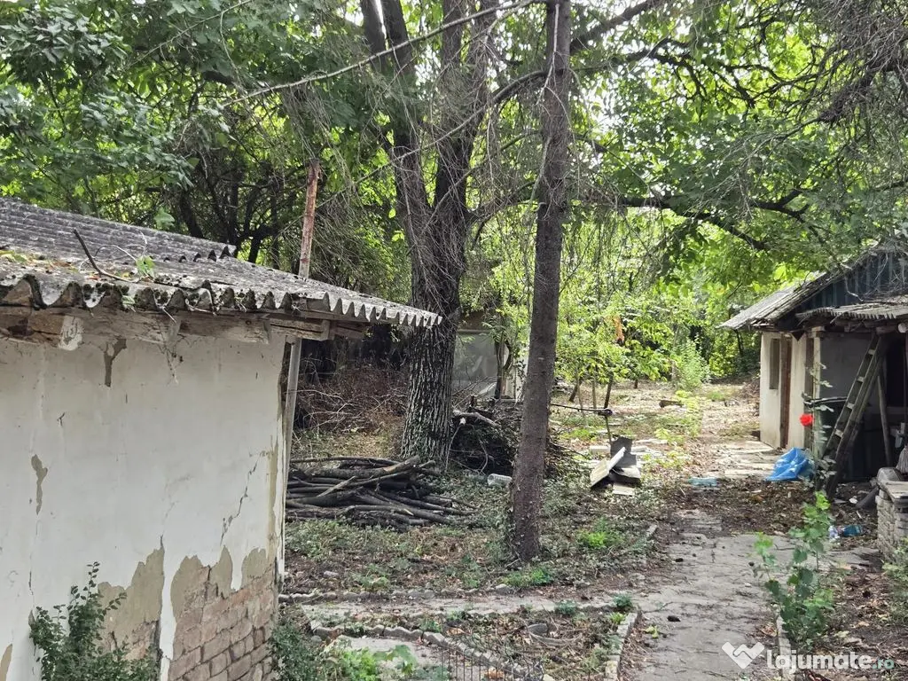 CREVEDIA - DARZA - TEREN 884MP I UTILITATI IN ZONA I COMI...