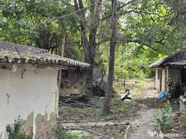 CREVEDIA - DARZA - TEREN 884MP I UTILITATI IN ZONA I COMI...