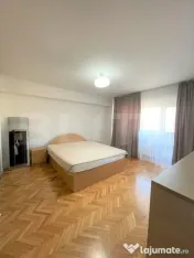 Apartament 3 camere, decomandat, 80 mp, balcon, Piata Cipari 