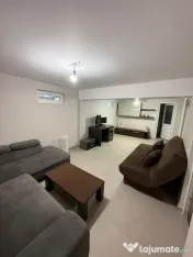 Apartament 3 camere 59,9 MP Zona Teilor