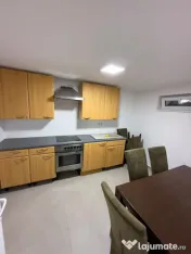 Apartament 3 camere 59,9 MP Zona Teilor