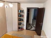 Apartament de vanzare semidecomandat ,3 camere 61 mp , zona
