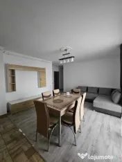 Apartament 3 camere 70mp, parcare, zona Terra 