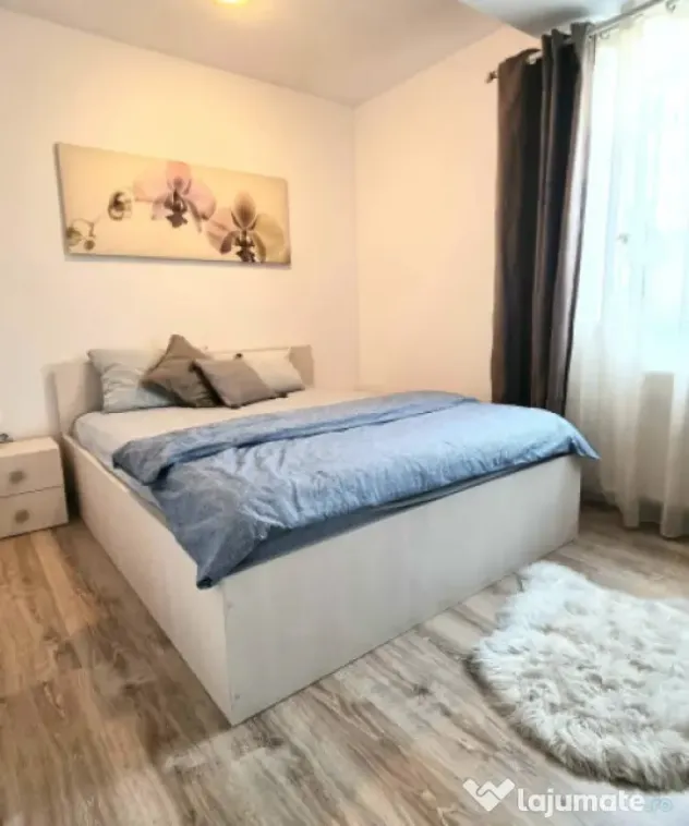 Apartament 3 CAMERE, SU 65MP, ZONA CETĂȚII