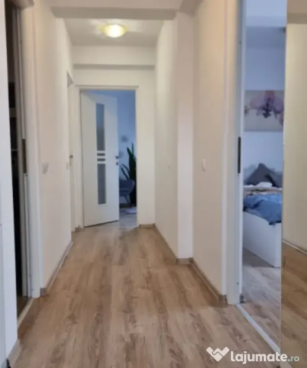 Apartament 3 CAMERE, SU 65MP, ZONA CETĂȚII