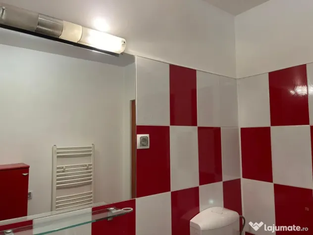 Apartament 3 camere, 56.mp | Zona Buna ziua