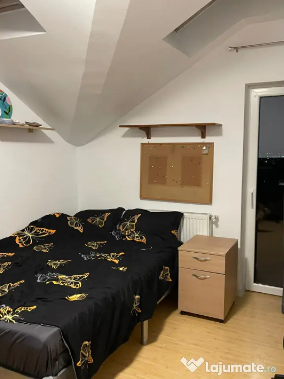 Apartament 3 camere, 56.mp | Zona Buna ziua