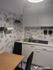 Berceni metrou etaj 1 astrelor