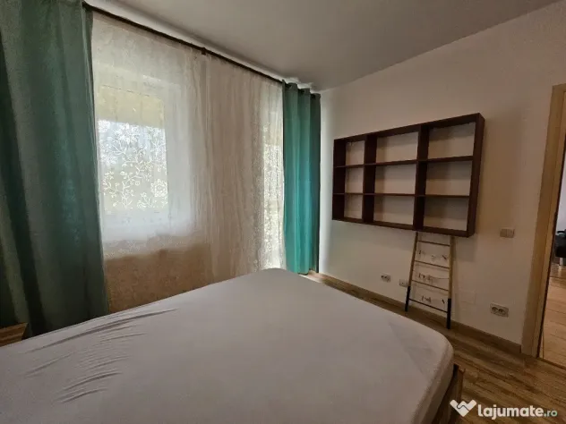 Apartament 2 camere, loc de parcare, metrou Berceni