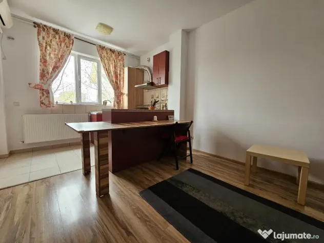 Apartament 2 camere, loc de parcare, metrou Berceni