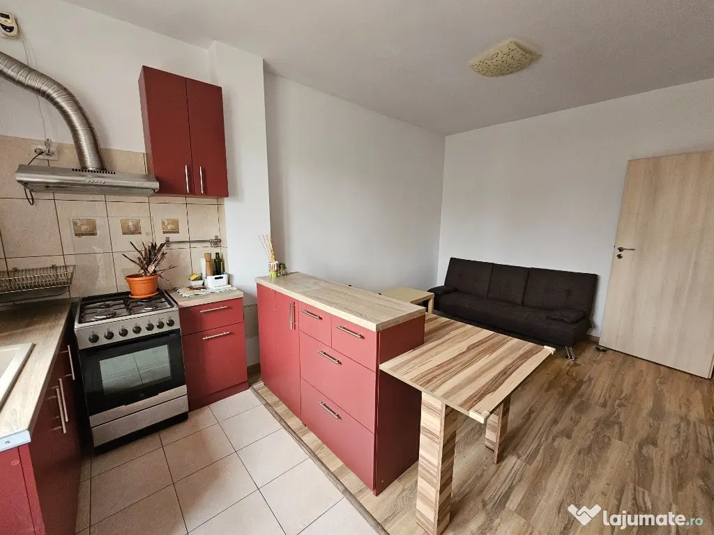Apartament 2 camere, loc de parcare, metrou Berceni