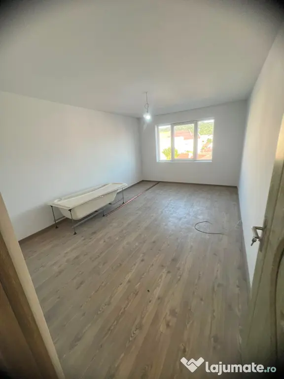 Ap 2 camere decomandat