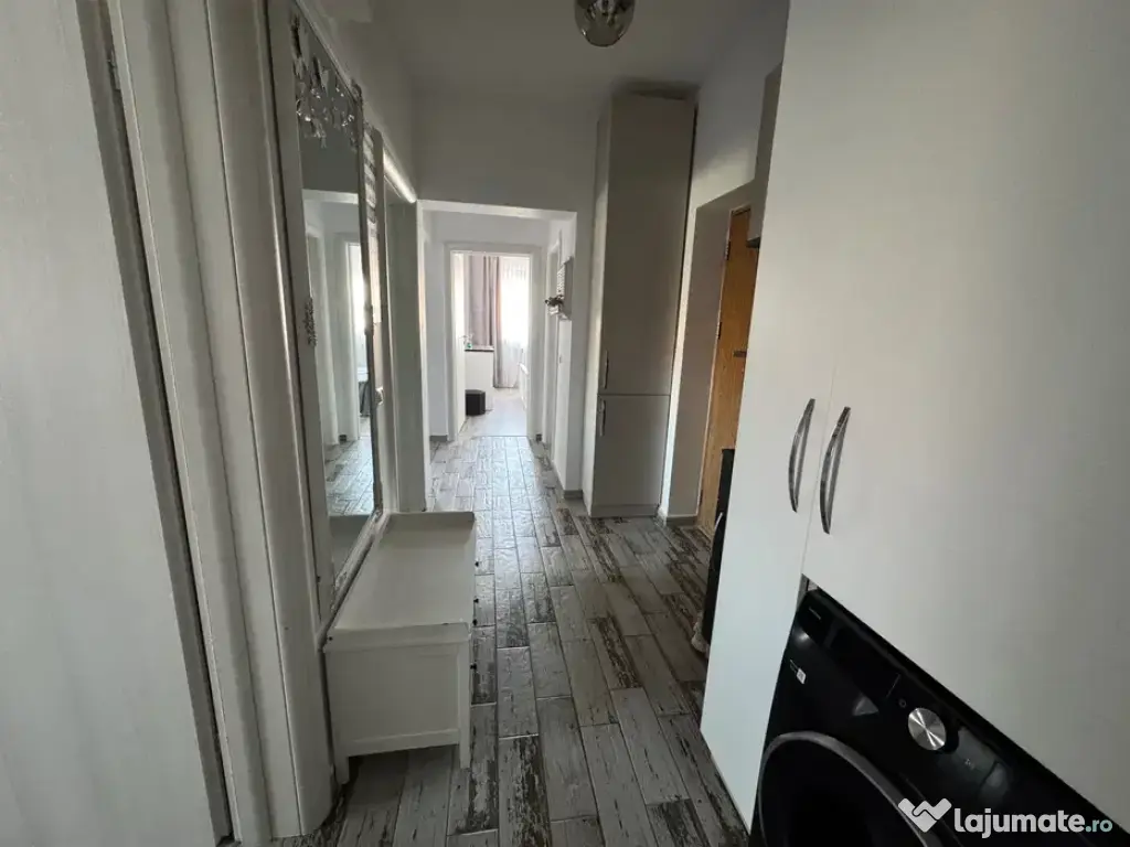 Inchiriere apartament 3 camere