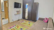 Inchiriez garsoniera in Deva, zona Saturn (Politie), decomandata, et 2 