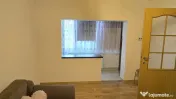 Inchiriez garsoniera in Deva, zona Saturn (Politie), decomandata, et 2 