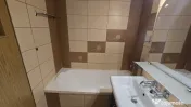 Inchiriez garsoniera in Deva, zona Saturn (Politie), decomandata, et 2 
