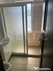 Apartament cu trei camere de închiriat în Tudor!