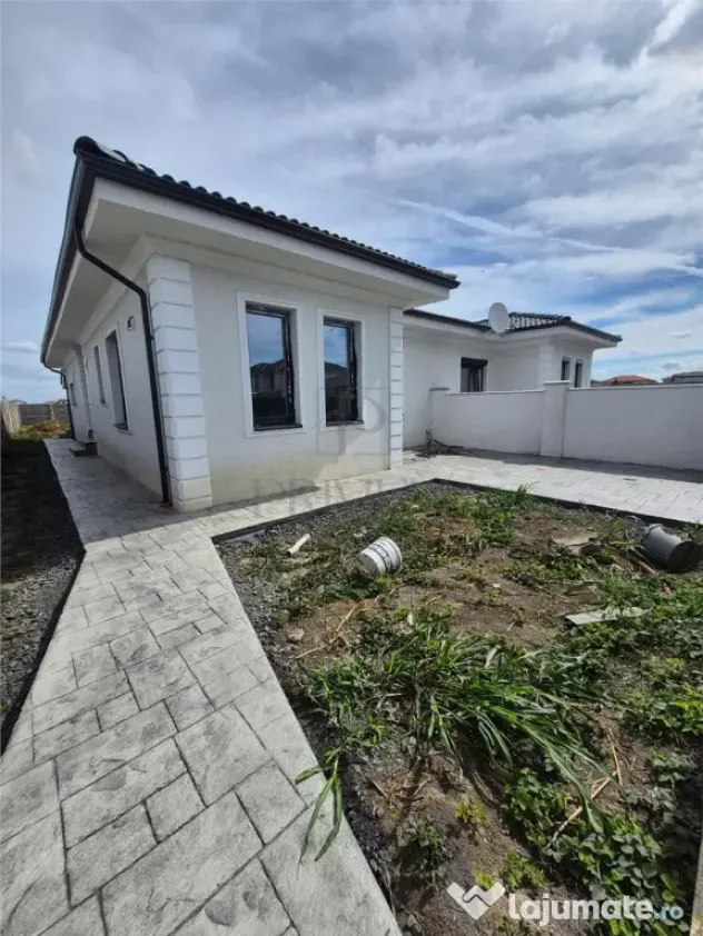 Duplex parter - 2 dormitoare - 2 bai - zona excelenta la 4 b