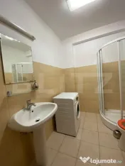 Apartament 3 camere, loc de parcare, zona strazii Campului 