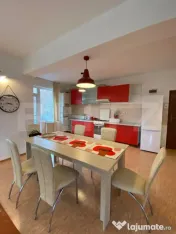 Apartament 3 camere, loc de parcare, zona strazii Campului 