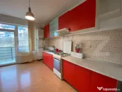 Apartament 3 camere, loc de parcare, zona strazii Campului 