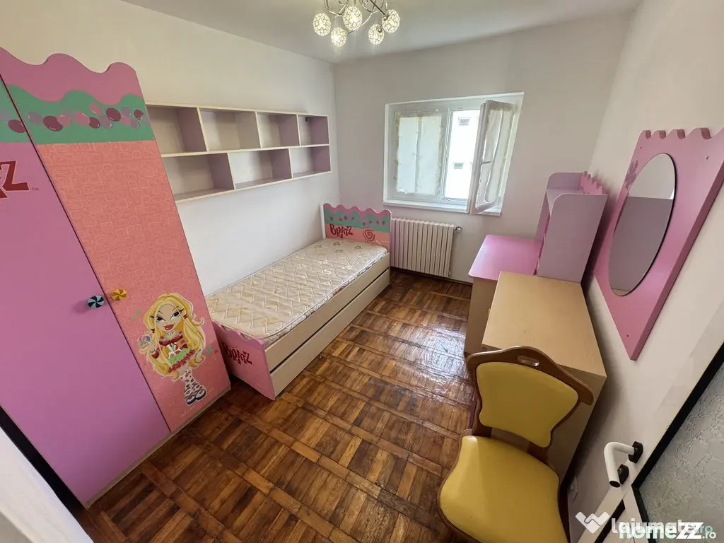 Apartament 3 camere zona Tomis 3 cu Gaze