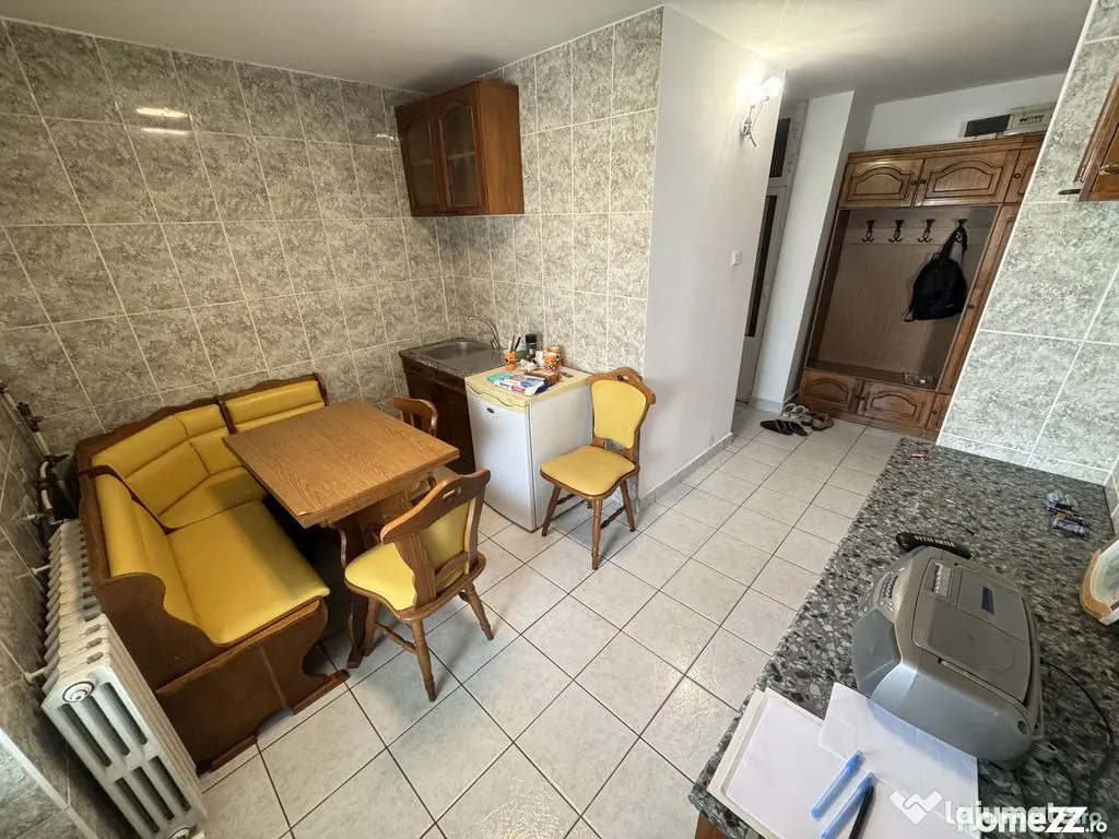 Apartament 3 camere zona Tomis 3 cu Gaze
