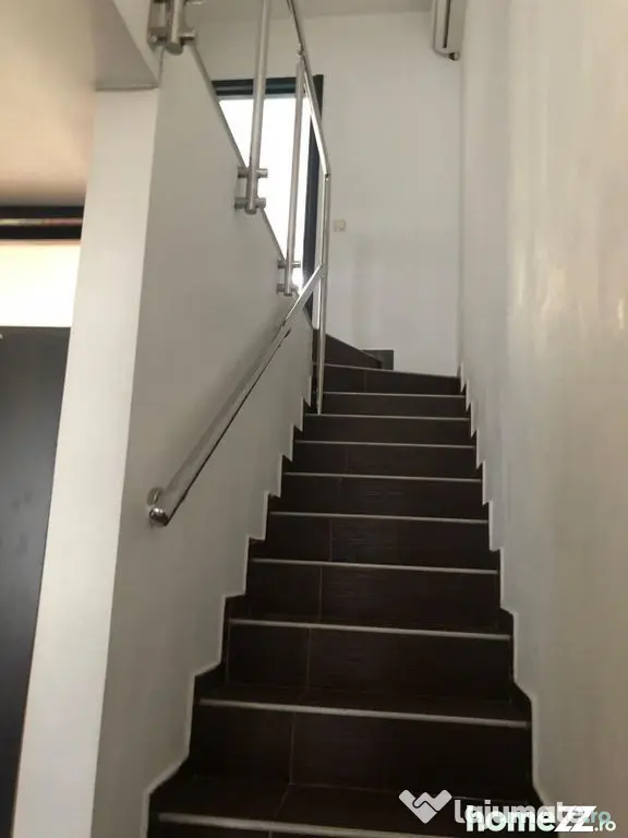 Apartament 3 camere duplex | 2 băi | Centrală proprie |...