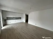 Apartament 3 camere 62mp, 4mp balcon, zona Teilor