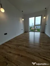 Apartament 2 camere 43 mp | balcon 5 mp | parcare | zona Bul 