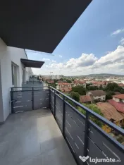 Apartament 2 camere 43 mp | balcon 5 mp | parcare | zona Bul 
