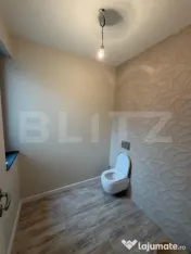 Vila de lux , 272 mp construiti , 800 mp teren , zona rezide 