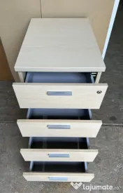 Stoc 100 buc Rollbox cu 4 Sertare finisaj lemn deschis; Casatiera 72x43x60 cm 