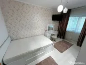 Doua Camere-Decomandat-Etaj2-Mobilat-Utilat-Zona Intim 