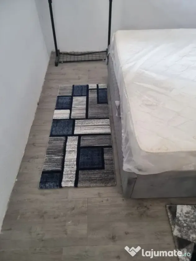 De inchiriat apartament cu 2 camere bloc nou, zona Garii,...