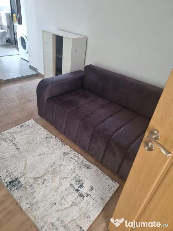 De inchiriat apartament cu 2 camere bloc nou, zona Garii,...