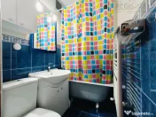 Apartament 3 camere cu AC si parcare , Cartier Florilor