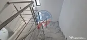 Casă modernă de lux – 4 camere, teren 373 mp, curte a...