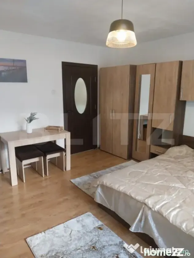 Garsonieră confort 1 sporit, 32 mp, parter, zona Zamca