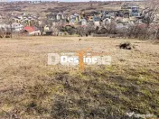Teren intravilan 3000 mp Str. Soarelui la asfalt utilită...
