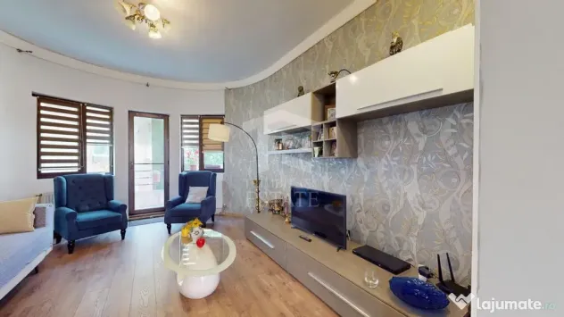 Apartament interbelic cu 3 camere, 124 mp, vis-à-vis de