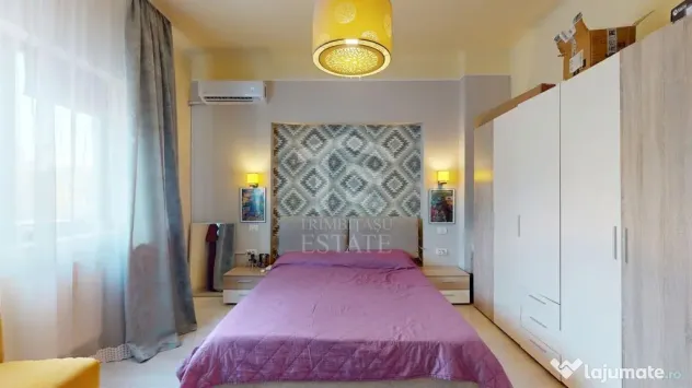 Apartament interbelic cu 3 camere, 124 mp, vis-à-vis de