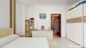 Apartament interbelic cu 3 camere, 124 mp, vis-à-vis de 