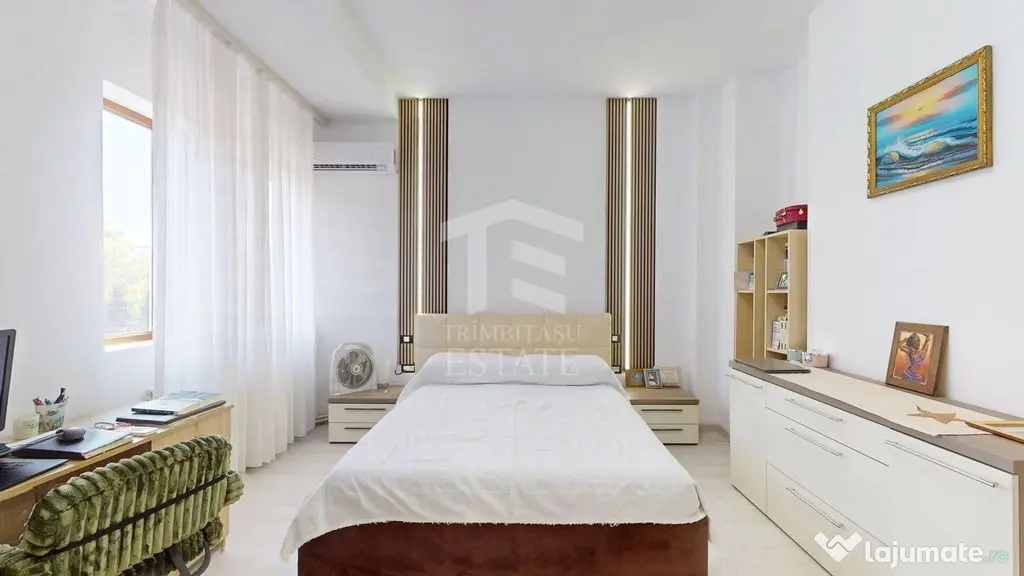 Apartament interbelic cu 3 camere, 124 mp, vis-à-vis de