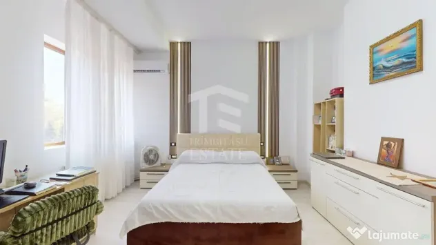 Apartament interbelic cu 3 camere, 124 mp, vis-à-vis de