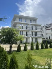 Penthause lux zona Coresi