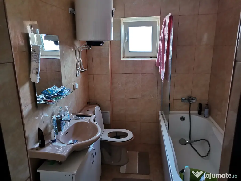 Apartament 3 camere