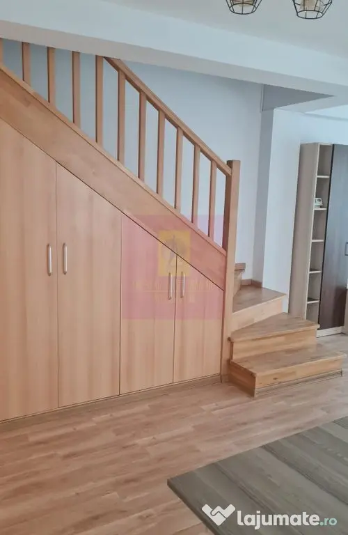 Vilă tip duplex - zona Dantelei-Prel. Ghencea adiacent D...