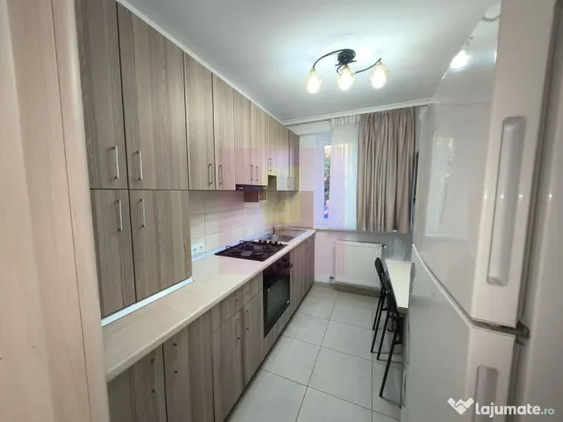 Vilă tip duplex - zona Dantelei-Prel. Ghencea adiacent D...